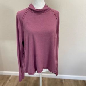 EUC ABERCROMBIE & FITCH TOP